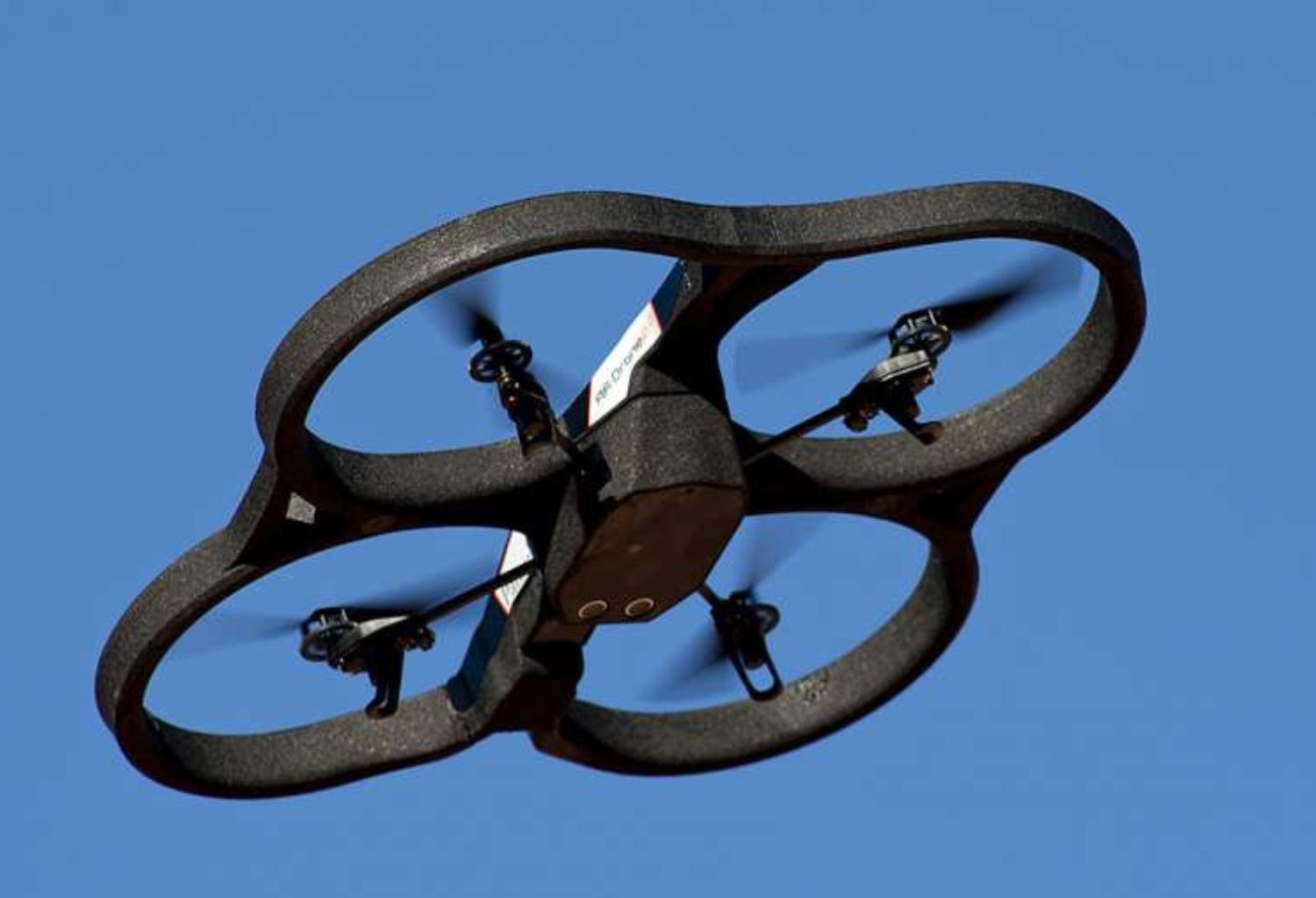 drone polietileno expandido
